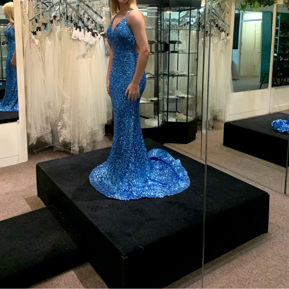 NWT-never worn! Beautiful ocean blue full sequin dress by Blush, size 2